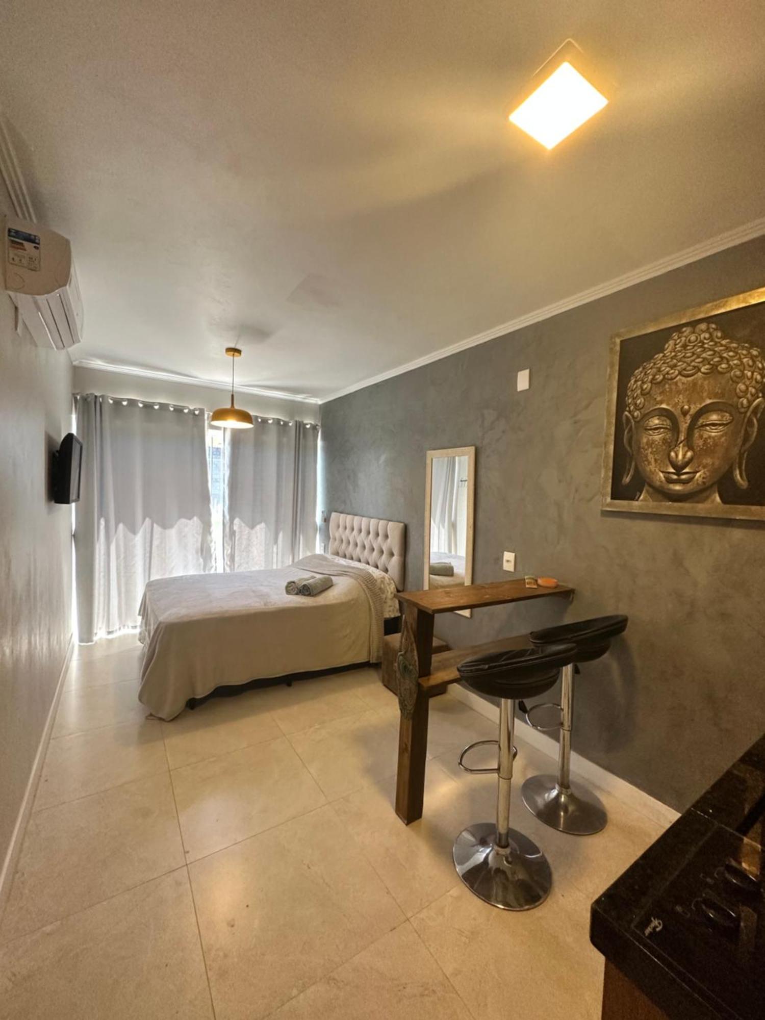 Lake View Guest House Praia do Rosa Esterno foto